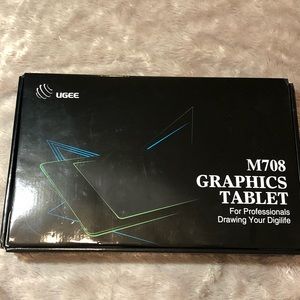 UGEE M708 Graphics Tablet - Black